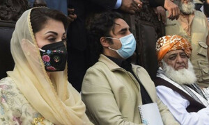 الیکشن 2024: سیاسی جماعتوں کے سربراہان نے اپنے لیے کِن حلقوں کا انتخاب کیا