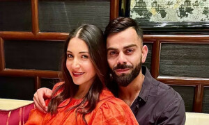 ویرات کوہلی نے انگلینڈ ٹیسٹ سیریز ادھوری کیوں چھوڑی، اے بی ڈی ویلیئرز کا انکشاف
