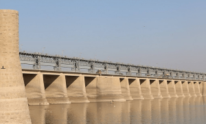 سندھ حکومت کا ارسا ایکٹ میں مجوزہ ترامیم کیخلاف احتجاج