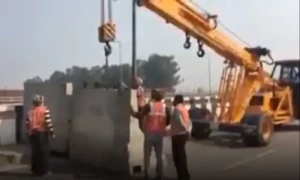 ہریانہ و پنجاب کے لاکھوں کسانوں کا &rsquo;دہلی چلو&lsquo; مارچ روکنے کی تیاریاں