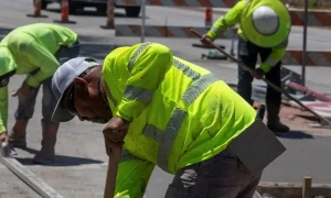 امریکا میں 43 میئرز نے تارکین وطن کے ورک پرمٹ کی توسیع کا مطالبہ کردیا