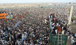 جی ڈی اے کے دھرنے کا اثر اتنا زیادہ کیوں؟