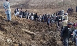 افغانستان: صوبہ نورستان میں مٹی کا تودہ گرنے سے 25 افراد جاں بحق