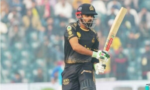 بابر اعظم نے ٹی 20 کرکٹ میں بڑے بڑے بلے بازوں کو پیچھے چھوڑ دیا