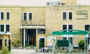 بلوچستان اسمبلی میں مخصوص نشستوں کیلئے صرف مرکزی صدر ن لیگ کی فراہم کردہ فہرستیں تسلیم کی جائیں گی، الیکشن کمیشن