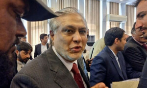 صدر نے اجلاس نہ بلایا تو اسپیکر خود نومنتخب قومی اسمبلی کا اجلاس بلا سکتا ہے، اسحاق ڈار