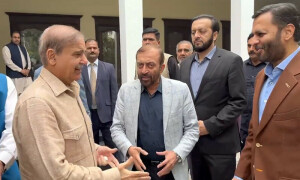 ن لیگ سے مطالبوں پر ایم کیو ایم کے رابطہ کمیٹی اجلاس کی اندرونی کہانی منظر عام پر