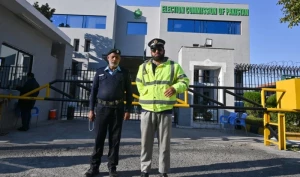 سنی اتحاد کونسل کو مخصوص نشستیں دینے کی دیگر جماعتیں مخالف، الیکشن کمیشن سماعت ملتوی