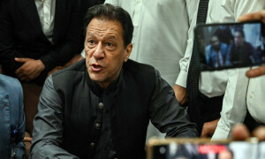 صدر نے اجلاس نہ بلا کر بالکل ٹھیک کیا، دوبارہ احتجاج کی کال دینے لگے ہیں، عمران خان