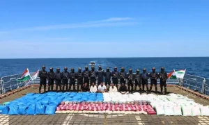 بھارتی بحریہ نے 3300 کلو منشیات پکڑلی، ملزمان کو پاکستانی قرار دیدیا