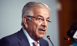 صدر عارف علوی پر غداری کا مقدمہ چلنا چاہیے، خواجہ آصف