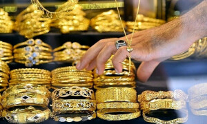 عالمی اور مقامی مارکیٹوں میں سونا سستا ہوگیا