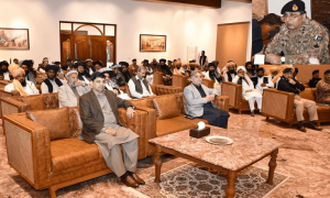 کور کمانڈر پشاور سے شمالی وزیرستان کے قبائلی عمائدین کی ملاقات