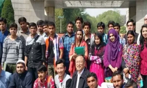 برطانوی تعلیمی ویزا لینے میں ہزاروں پاکستانی طلبہ کو مشکلات کا سامنا