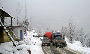 ملک کے بالائی علاقوں میں بارش اور برفباری، کل سے برفباری کا نیا سلسلہ داخل ہوگا
