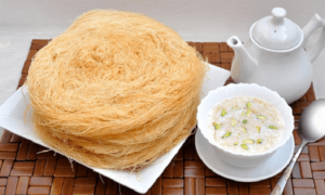 رمضان المبارک کی خاص سوغات کھجلہ پھینی کی مانگ میں اضافہ