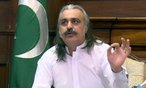 وزیراعلیٰ خیبرپختونخوا نے وراثت میں خواتین کو حق دلانے کیلئے قوانین میں ترامیم کی ہدایت کردی