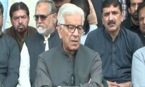 الیکشن میں اختلافات پر شہداء کو شامل کرنا گھٹیاعمل ہے، خواجہ آصف
