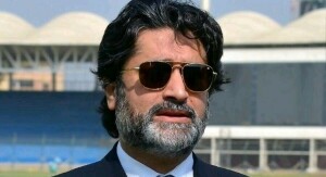 پی سی بی کے ڈائریکٹر کمرشل بابر حامد نے استعفیٰ دے دیا