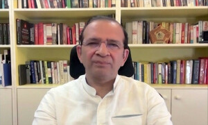 پاکستان بھارت کے ساتھ تعلقات نارمل کر رہا ہے؟