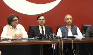 ججز کے خط کی انکوائری کے لیے جوڈیشل کمیشن بنایا جائے، بیرسٹر گوہر