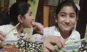 ٓآن لائن منگوایا گیا کیک کھانے سے 10 سالہ لڑکی ہلاک