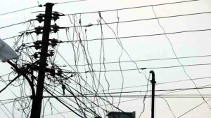 بجلی چوری کے سدباب کے لیے ٹاسک فورس قائم کرنے کا فیصلہ