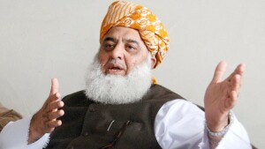 جے یو آئی نے آخر وقت میں بائیکاٹ ختم کردیا