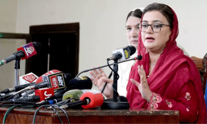 عمران خان اور بشری بی بی جیل میں نہیں پھپو اور خالہ کے گھر ہیں، عظمی بخاری