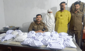 Police bust drug smuggler couple in Manga Mandi