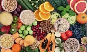 آدھے کٹے ہوئے پھلوں اور سبزیوں کو ذخیرہ کرنے کے 5 آسان طریقے