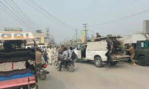 ڈیرہ اسماعیل خان میں حملے، تین دنوں میں سات کسٹم اہکار ہلاک