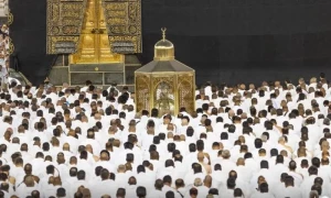 Saudi Arabia welcomes Iranians for Umrah for first time in 9 years