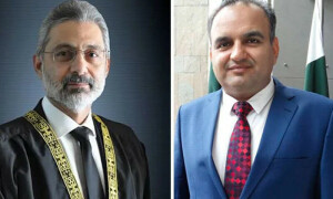 ہندو جم خانہ کیس: آپ کو قبضہ کرنے نہیں دیں گے، چیف جسٹس کا رمیش کمار سے مکالمہ
