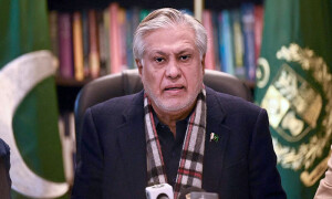 اسحاق ڈار ڈپٹی وزیراعظم تعینات