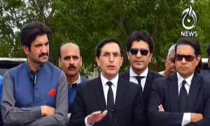 &rsquo;عمران خان نے پبلک اکاؤنٹس کمیٹی کی سربراہی کیلئے شیر افضل مروت کا نام فائنل کردیا&lsquo;