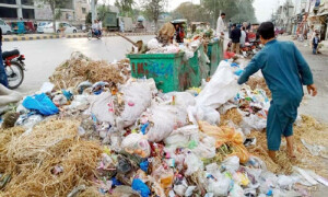 پنجاب میں پولی تھین بیگ کے استعمال پر &rsquo;فیس&lsquo; عائد کرنے کی تیاری