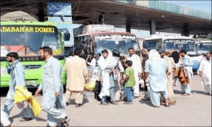 کراچی : غیرقانونی انٹر سٹی بس اڈوں کو شہر سے باہر منتقل کرنے کا فیصلہ