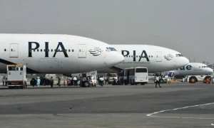 پی آئی اے کی نجکاری، سکیورٹی اینڈ ایکسچینج کمیشن سے ری اسٹرکچرنگ اسکیم منظور