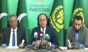 Pakistan mulls raising retirement age to control pension expenses