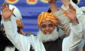 مولانا فضل الرحمان نے پی ٹی آئی سے پھر بات چیت کا اشارہ دیدیا