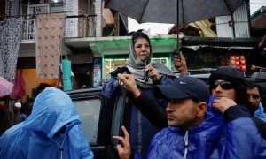 Opposition leaders in IIOJK accuse government of sabotaging their campaigns