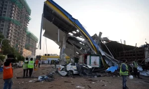 Mumbai billboard collapse crushes homes and cars, kills at least 14
