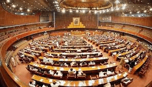 ججز کی دوہری شہریت پر پابندی کا بل قومی اسمبلی میں جمع