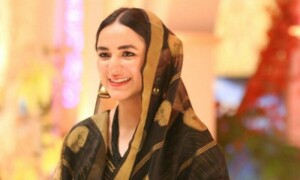 یمنیٰ زیدی کا نیک عمل صارفین کو بھا گیا، ویڈیو وائرل