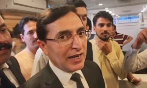 Barrister Gohar calls for &lsquo;ceasefire&rsquo; in interest of country