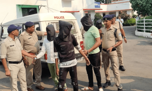وائس چینجز ایپ سے خاتون ٹیچر بن کر مرد نے 7 لڑکیوں کو ریپ کا نشانہ بنا ڈالا