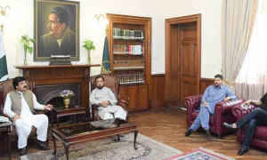 گورنر پنجاب کا ہتک عزت بل پر مشاورت کے بغیر دستخط سے انکار