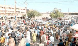 شہر شہر پانی و بجلی کی عدم فراہمی پر خواتین اور بچوں کا احتجاج