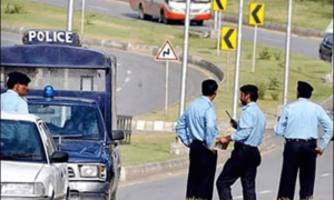 سعودی سفارتکاروں سے لوٹ مارکرنے والا ڈاکو پولیس کی گرفت میں